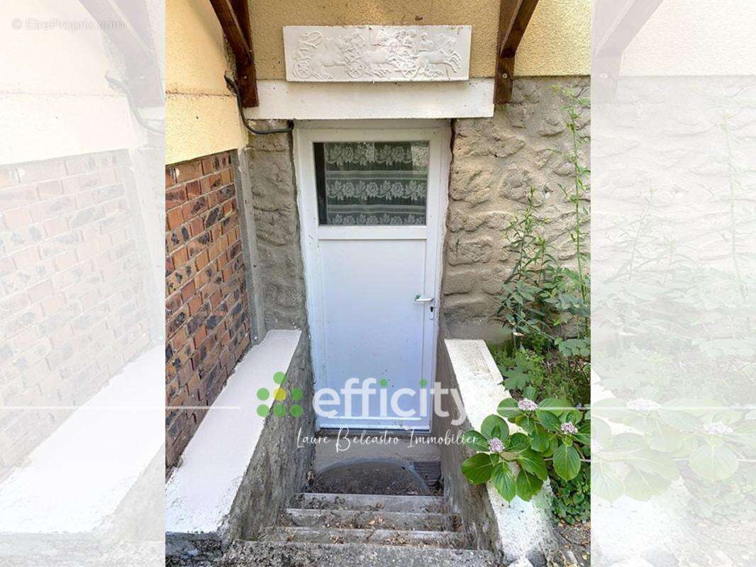 Maison à VILLECRESNES