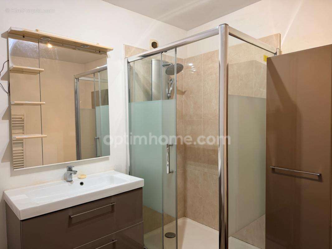 Appartement lumineux  Plein Centre - 3 pièces  au premier étage au  Bois-Plage-en-Ré  - RARE - photo 12
