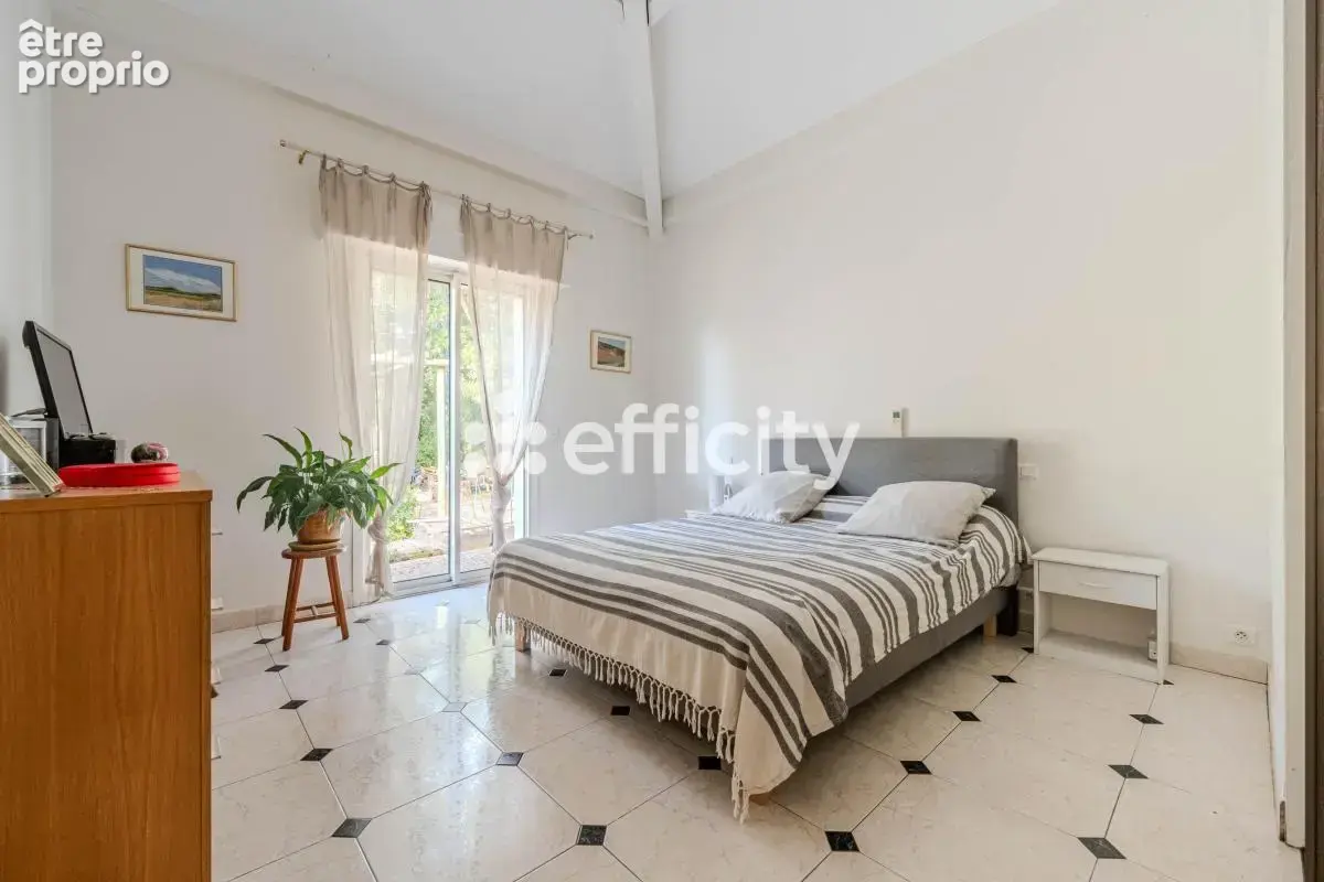 Maison 6 pièces 177 m² à vendre à Saint-Mathieu-De-Treviers (34270) - photo 13