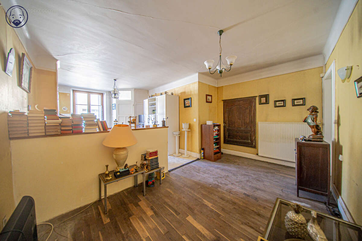 Maison à HOUDELAINCOURT