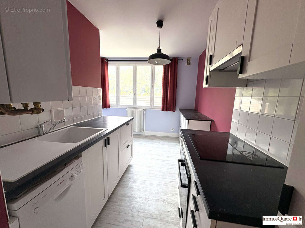 Appartement 93 m² à Meylan  - photo 2