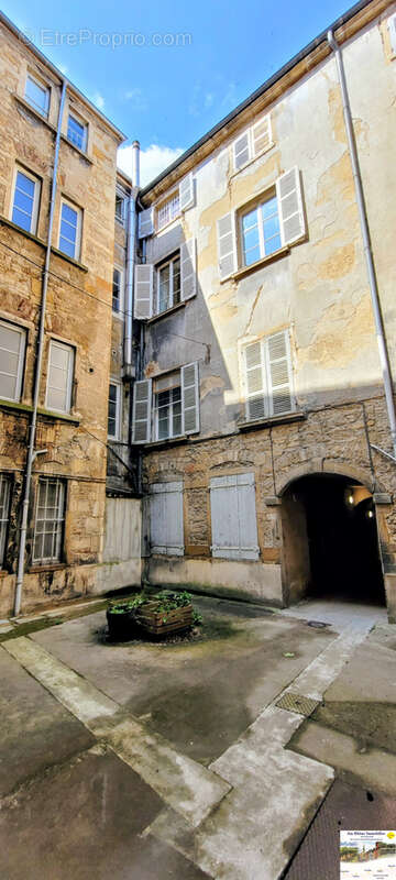Appartement à VILLEFRANCHE-SUR-SAONE