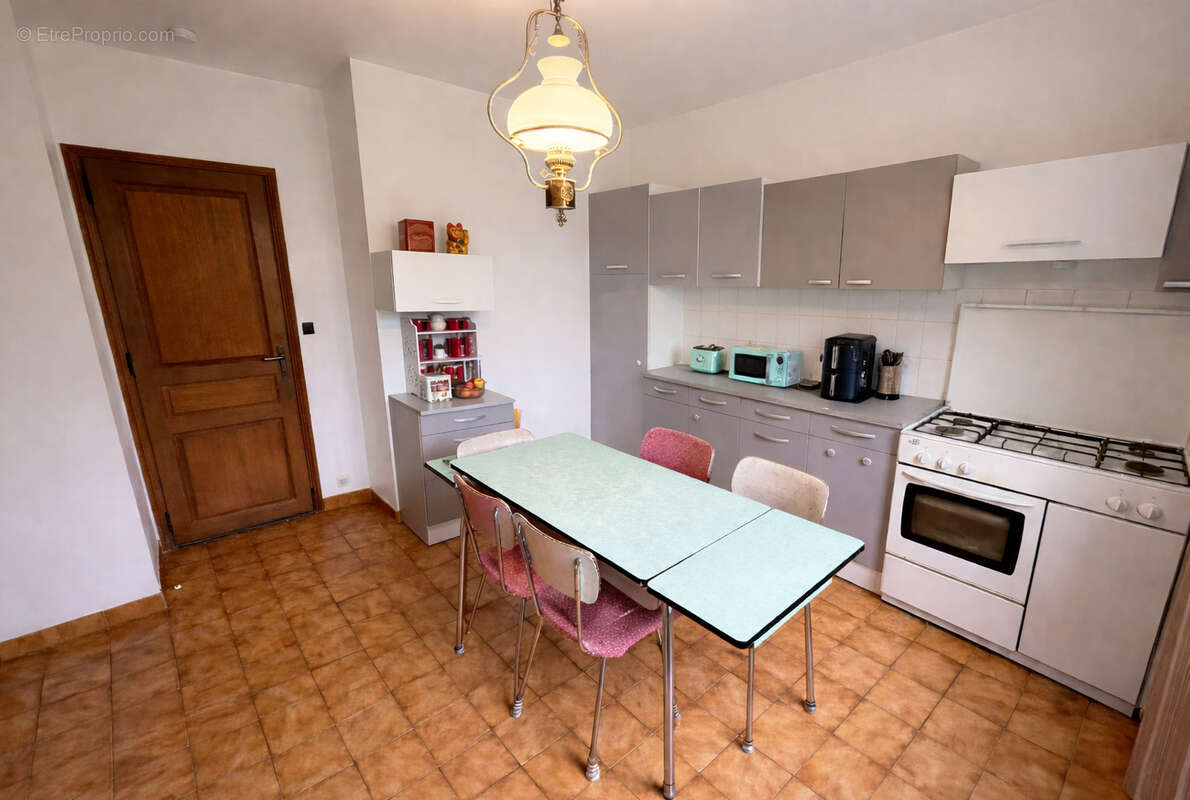 Maison à FREPILLON