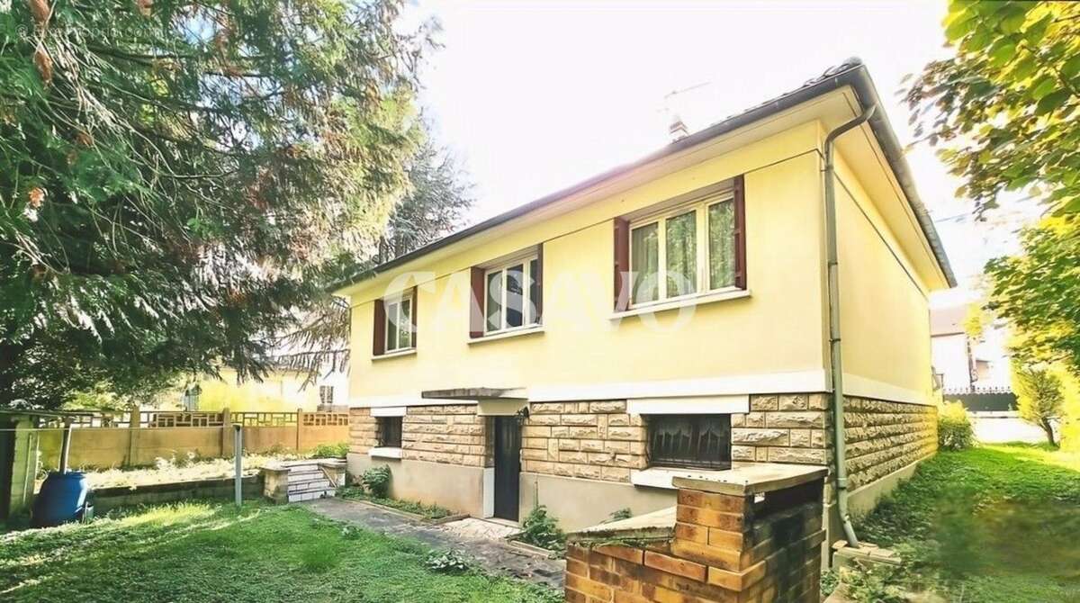 Maison à VILLENEUVE-LE-ROI