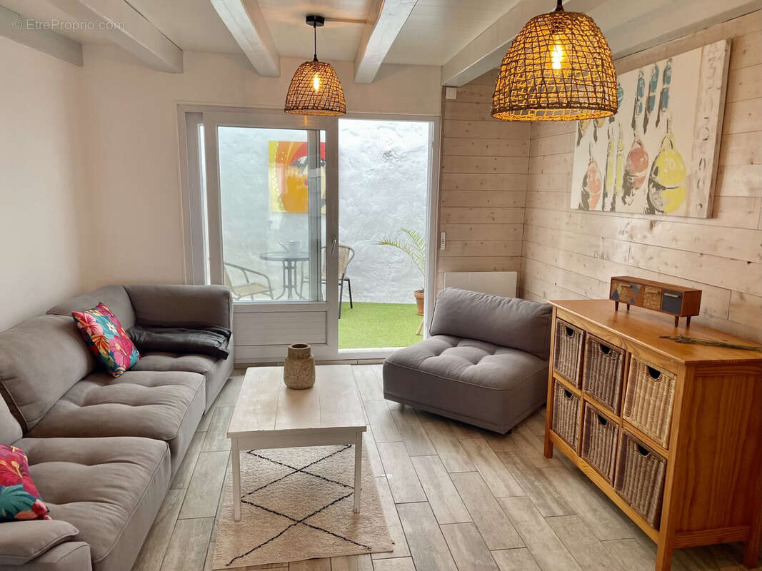 Maison 68 m² à Saint-Clement-Des-Baleines  - photo 3