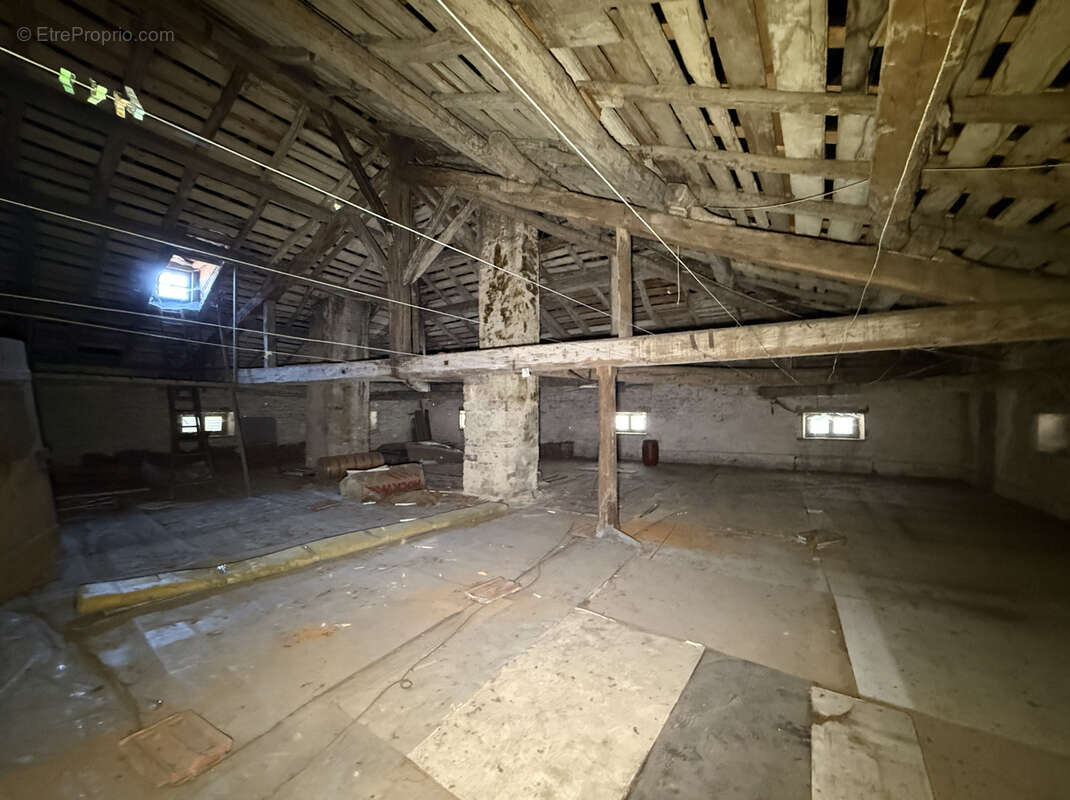 Appartement à DOMPAIRE