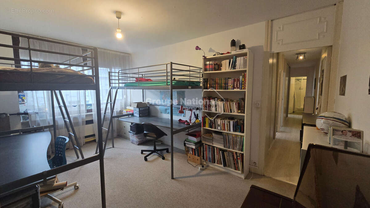 Appartement à VERSAILLES