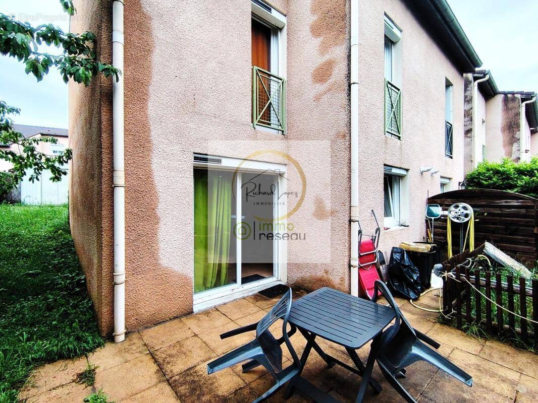 Maison à ROMANS-SUR-ISERE
