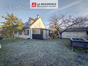 Maison à LES MUREAUX