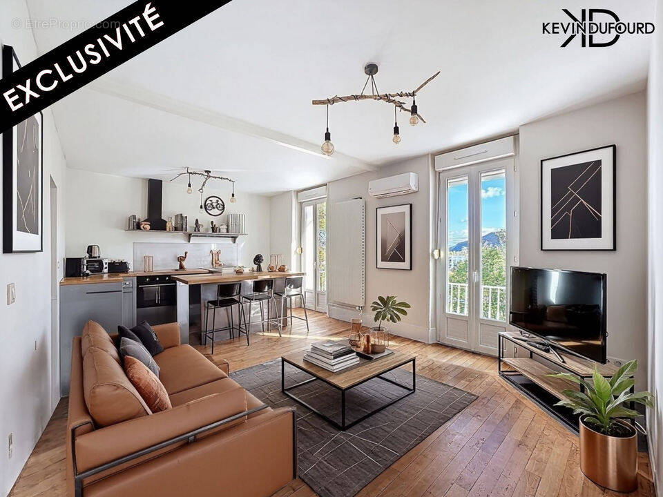 Appartement à PRIVAS