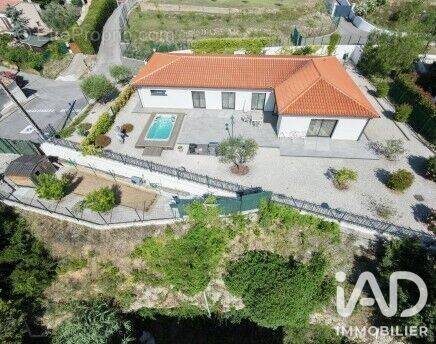 Photo 1 - Maison à SAINT-LAURENT-DU-VAR