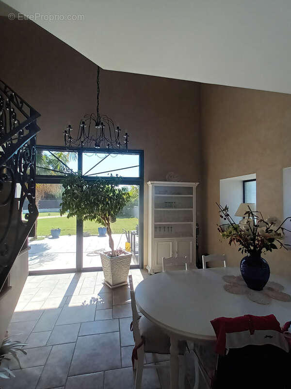 Maison à LES AVENIERES