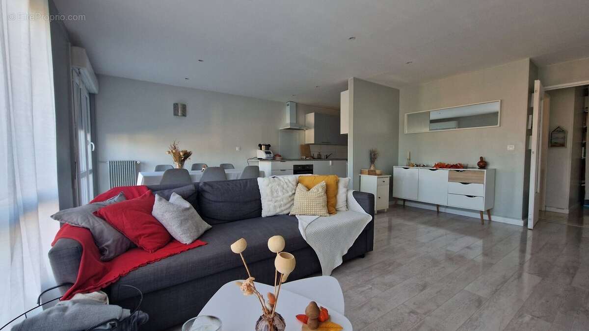 Appartement à DOURDAN