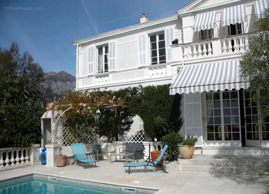 Maison à MENTON