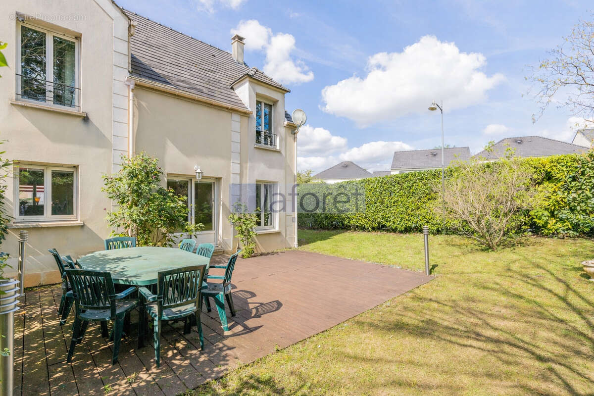 Maison à LONGJUMEAU