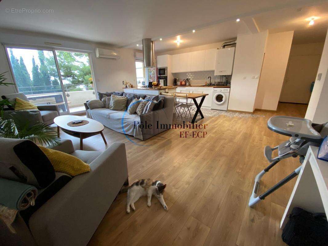 Appartement à MARSEILLE-14E