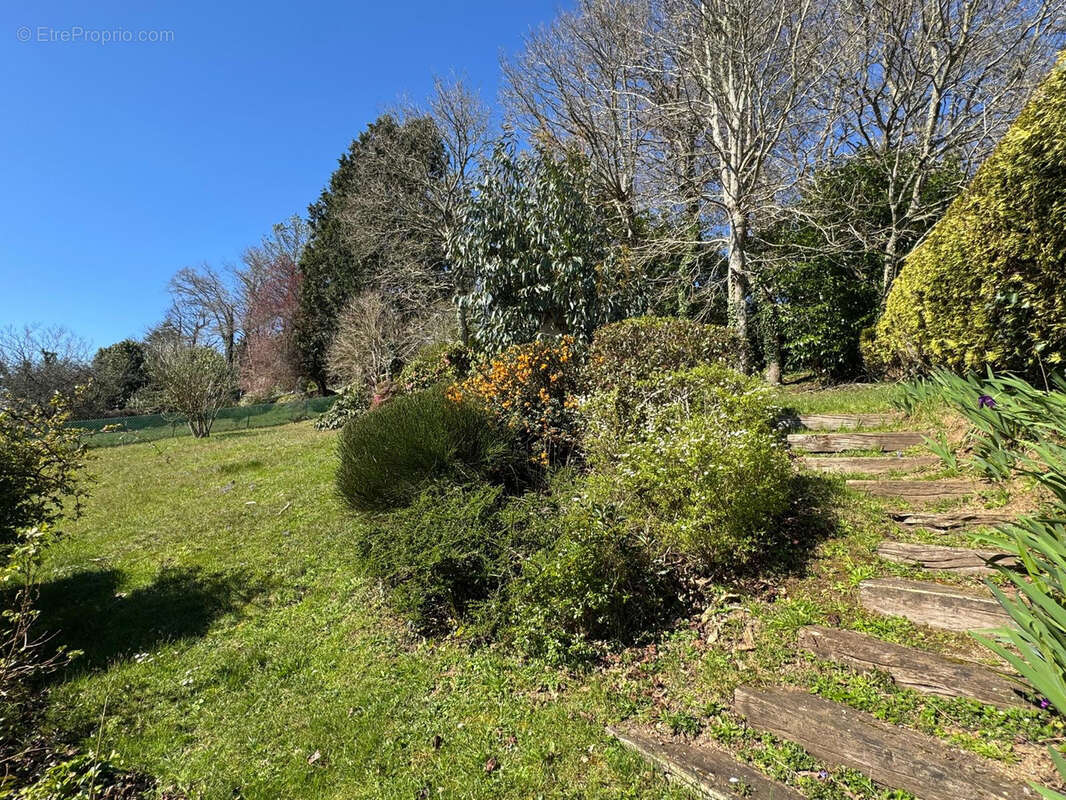 Maison à ERGUE-GABERIC