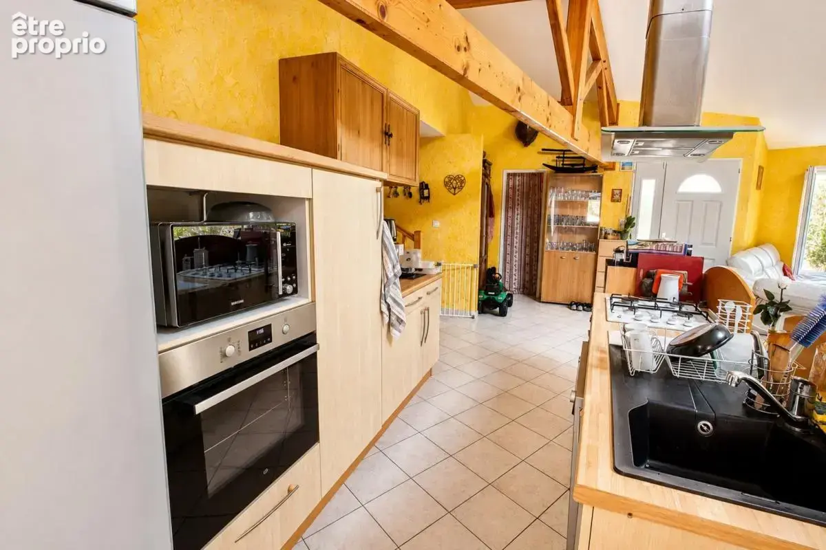 Villariès – villa familiale 179 m² avec piscine – 6 chambres – terrain 1 500 m² – un véritable havre de paix - photo 13