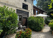 Maison à ESCUEILLENS-ET-SAINT-JUST-DE-BELENGARD