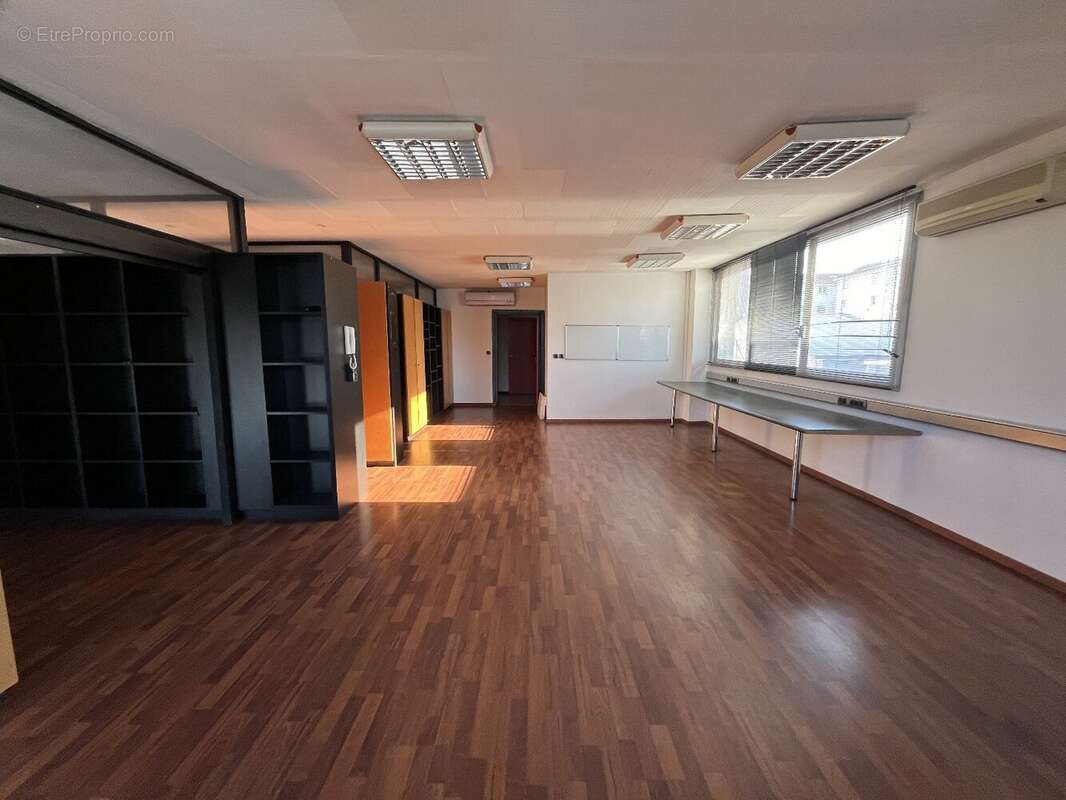 Commerce à BORDEAUX