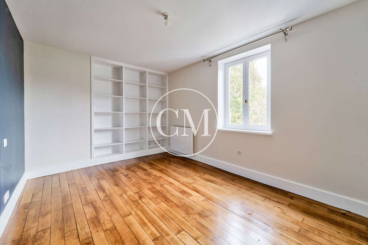 Appartement à VERSAILLES