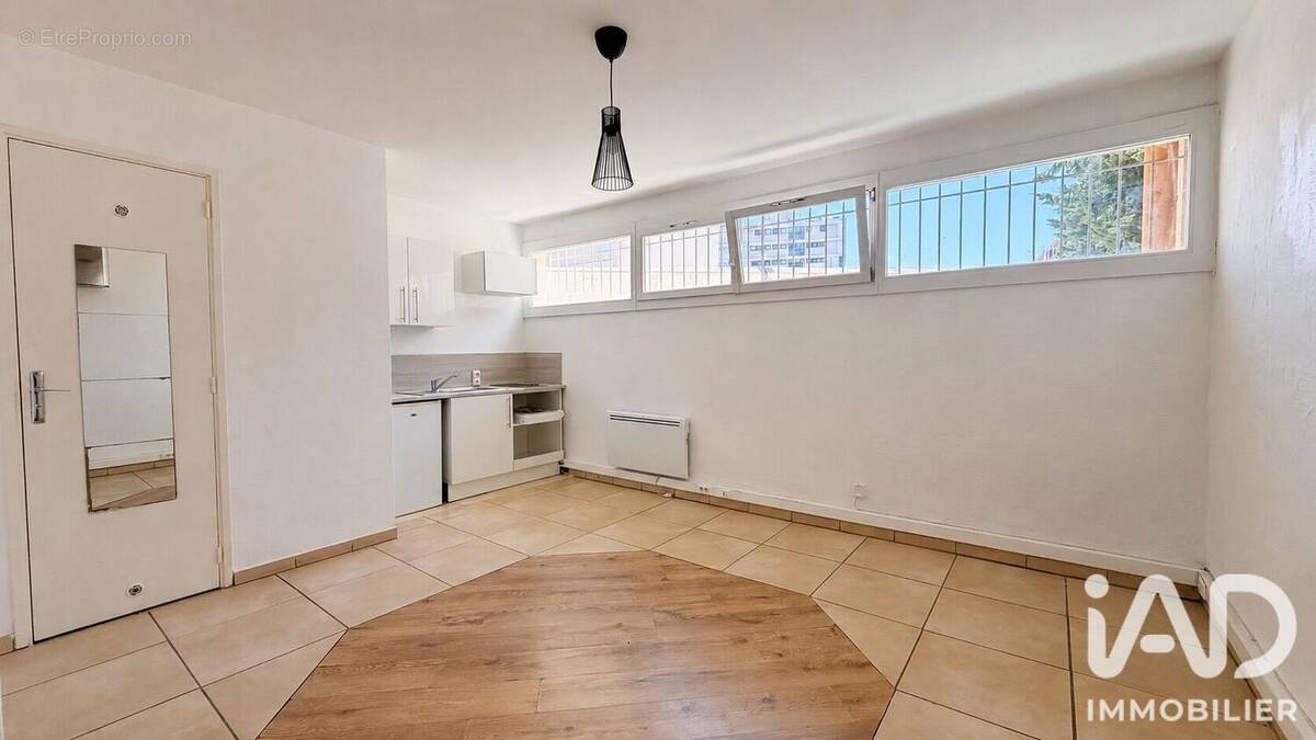 Photo 1 - Appartement à HYERES