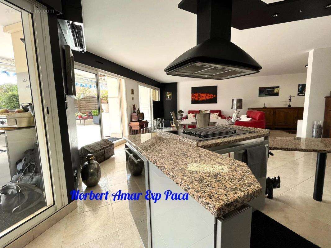 Appartement à FREJUS