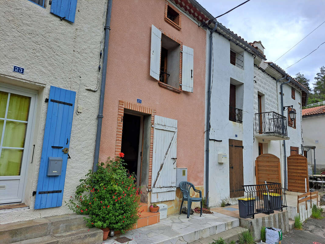 Maison à AXAT