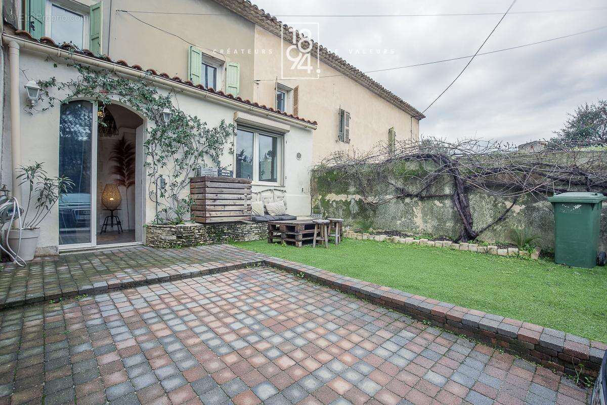 Maison à BOUC-BEL-AIR