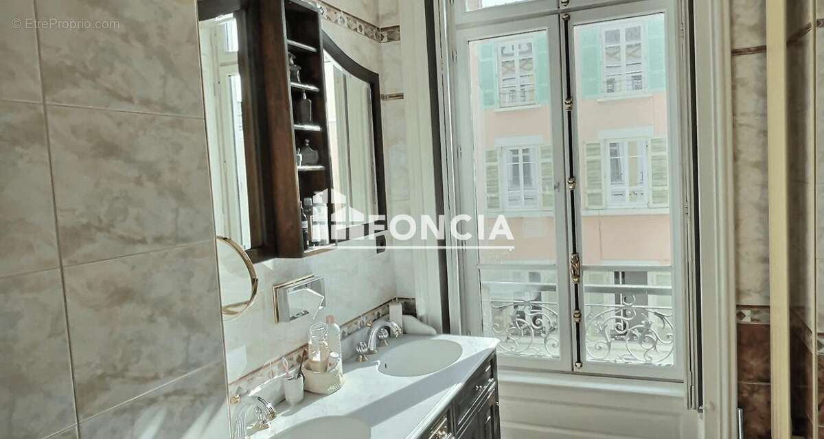 T6 - Appartement centre ville de Vienne-A voir Absolument - photo 6