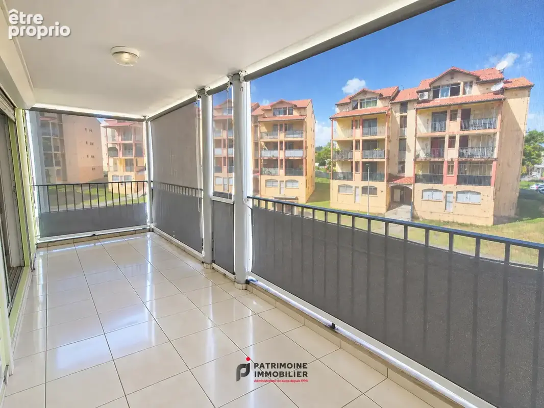 Baie-Mahault : appartement avec terrasse à vendre 190000 € - photo 3