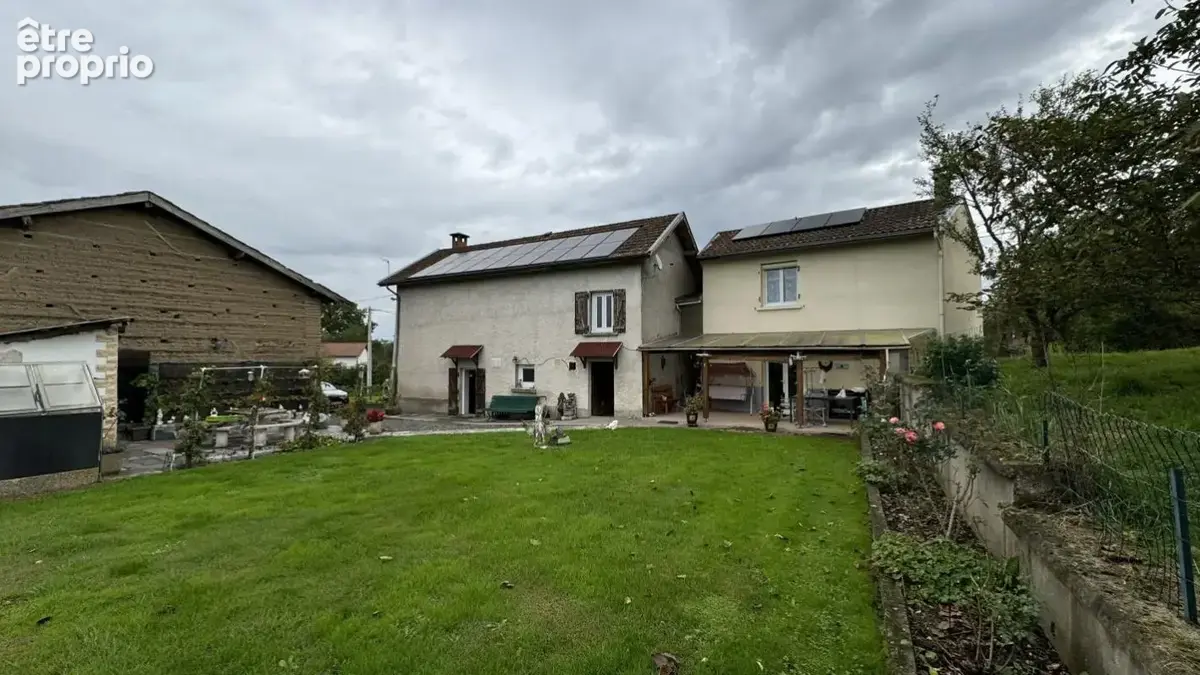 Maison 8 pièces 180 m² à vendre à Paslieres (63290) - photo 2