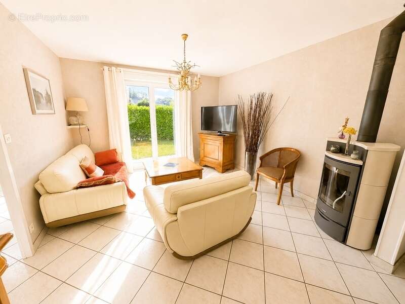 GOUESNOU – Maison familiale 5 chambres avec jardin paysager – Emplacement recherché - photo 7