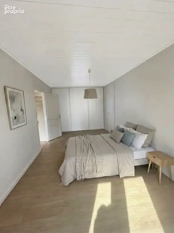 Maison familiale de 88 m2 - 4 chambres - grand garage/atelier - en plein bourg - photo 6