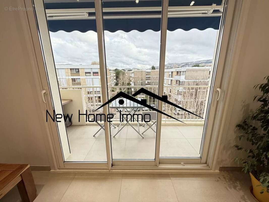 Appartement à MARSEILLE-8E