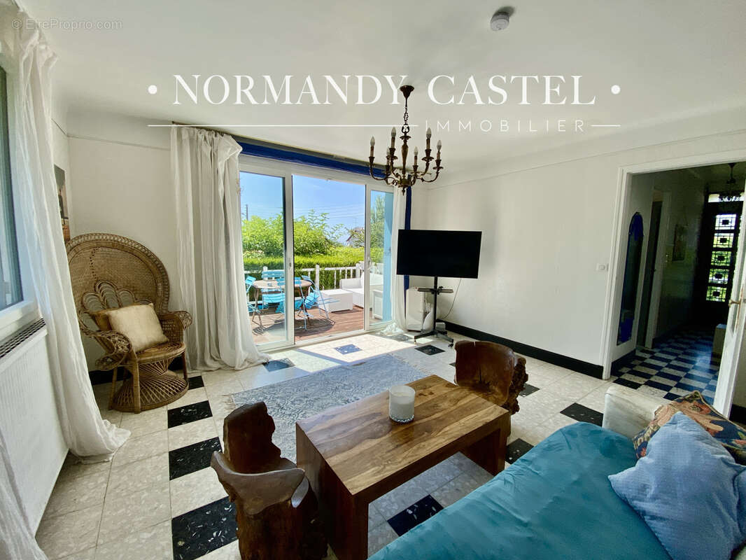 Maison à TROUVILLE-SUR-MER