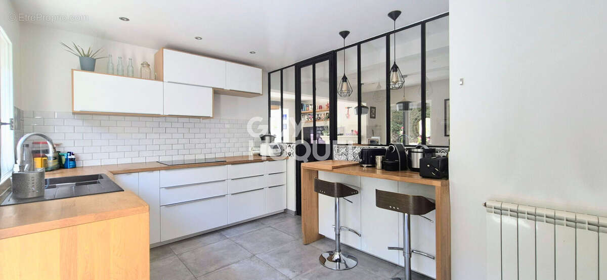 Maison Bouc Bel Air 138 m2, 3 chambres, sur terrain de 517 m2 avec piscine - photo 8
