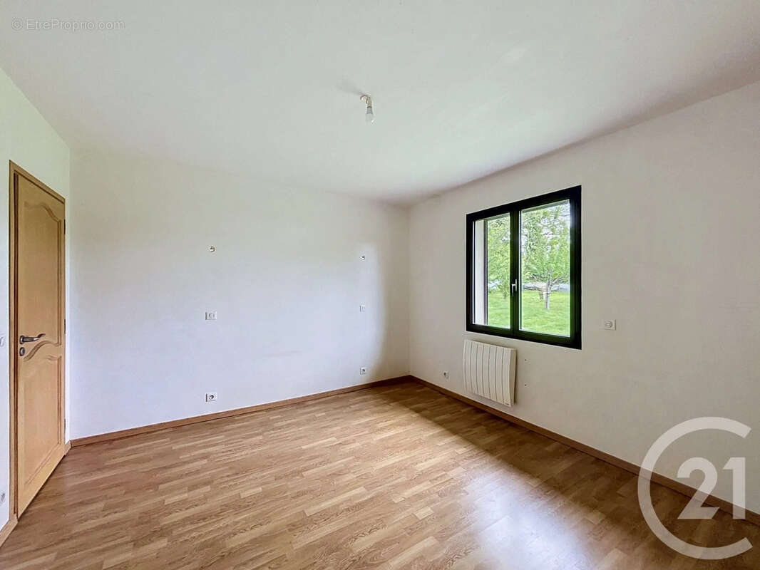Maison 189 m² à Lannion  - photo 6