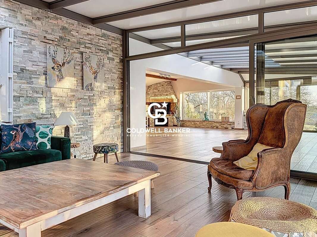 Maison à ORLY-SUR-MORIN