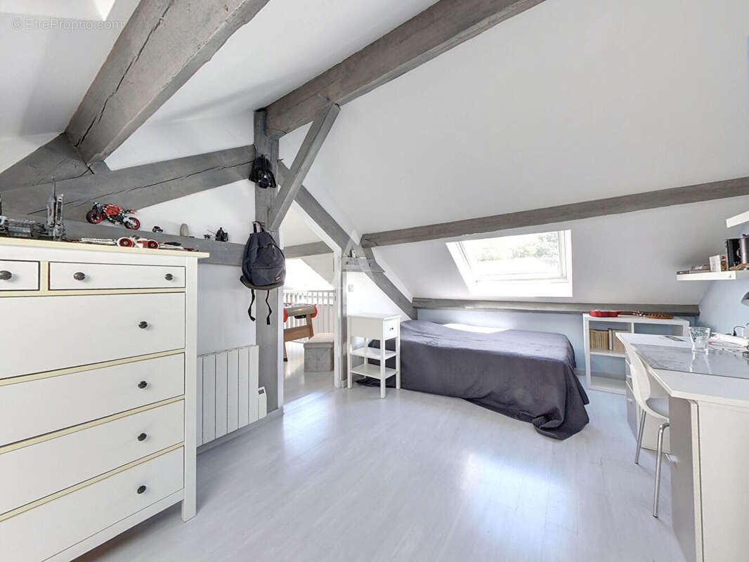 Maison à BRY-SUR-MARNE