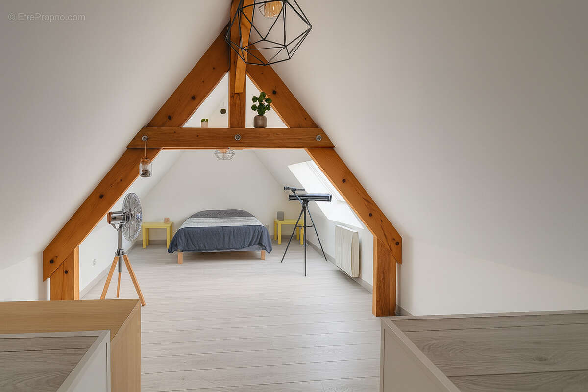 Maison à LA CHAPELLE-REANVILLE