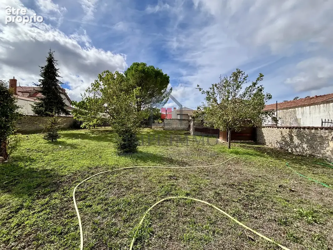 Maison en pierre, 178 m², 4 chambres, terrain de 1800 m²  + un Studio - photo 7