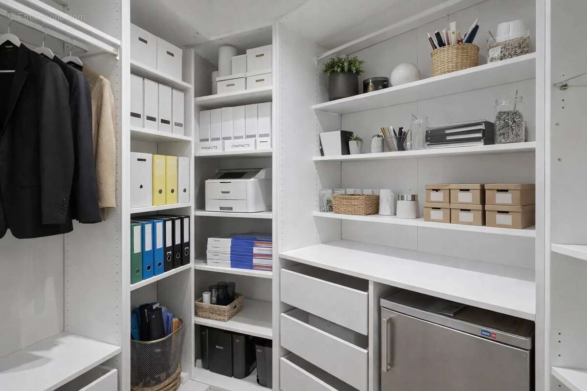 Paris 8ᵉ – Élégant 2 pièces de 57 m² – Idéal profession libérale ou pied-à-terre - photo 6