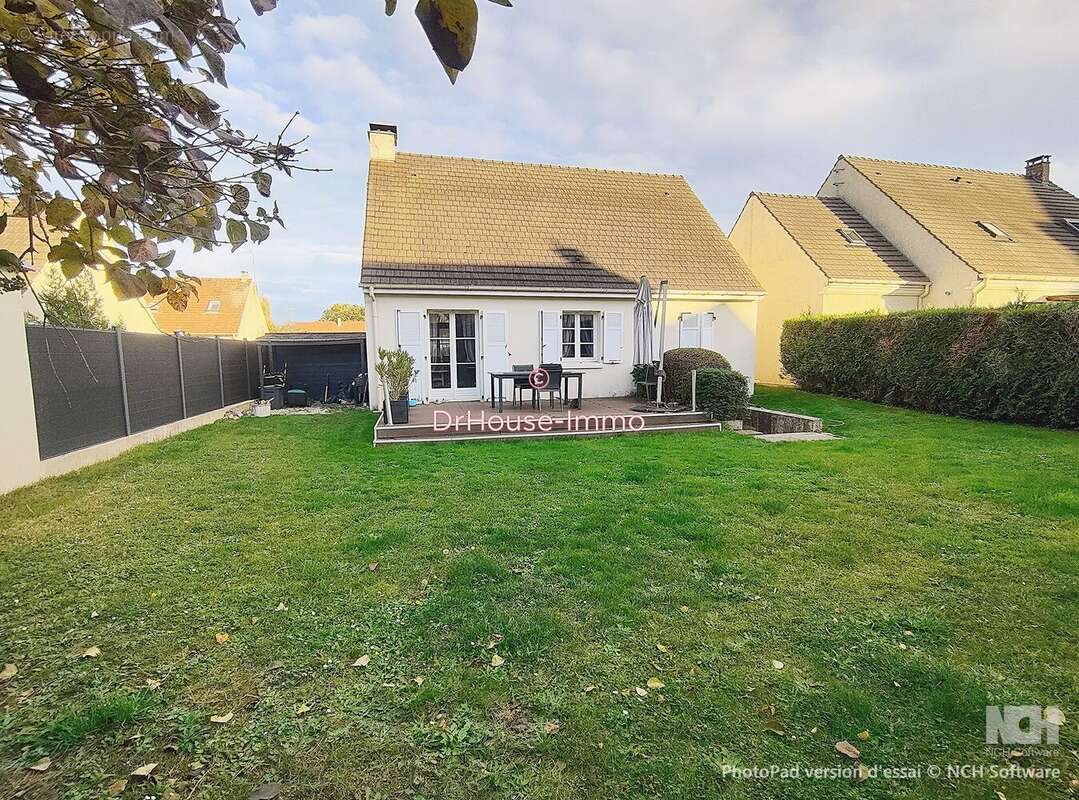 Maison à LA CHAPELLE-EN-SERVAL