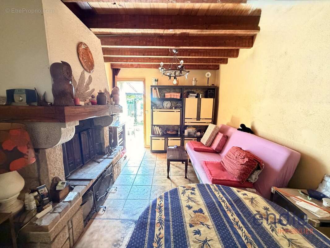 Maison à LORGUES