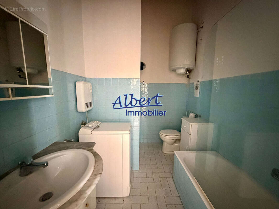 Appartement à SANARY-SUR-MER