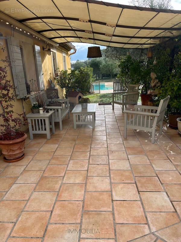 Maison à FAYENCE