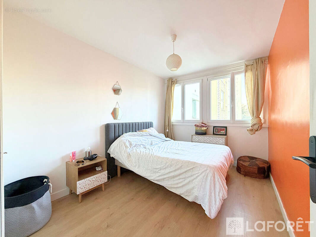 Appartement à OULLINS