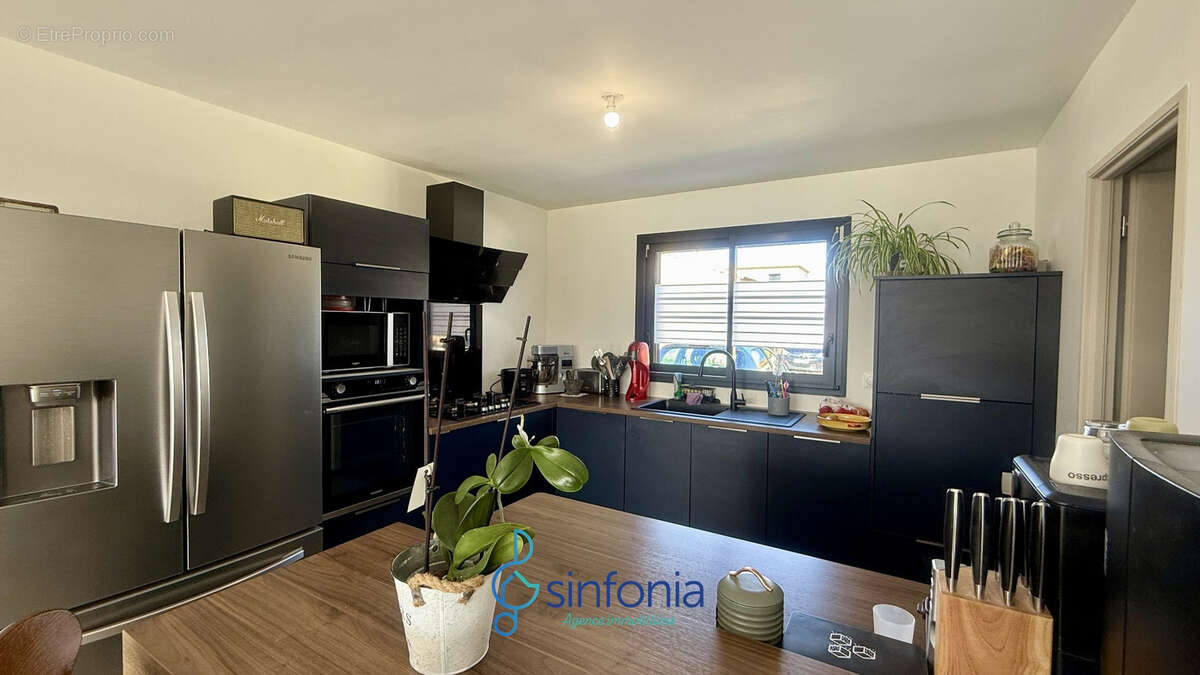 Maison à ARPAILLARGUES-ET-AUREILLAC