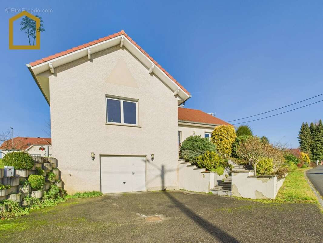 Maison à VANDONCOURT